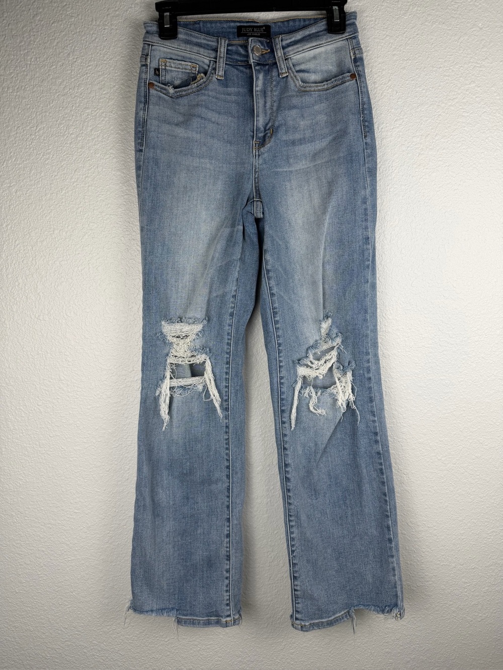 Judy Blue straight fit distressed jeans shredded knee cutouts raw hem Sz 1/25